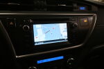 Sininen Farmari, Toyota Auris – TZM-151, kuva 7