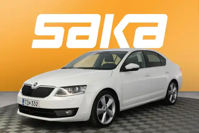 Valkoinen Viistoperä, Skoda Octavia – TZN-332