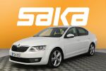 Valkoinen Viistoperä, Skoda Octavia – TZN-332, kuva 4