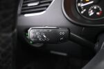 Valkoinen Viistoperä, Skoda Octavia – TZN-332, kuva 23