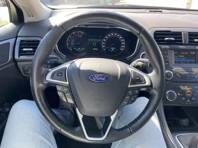 Harmaa Farmari, Ford Mondeo – TZR-713