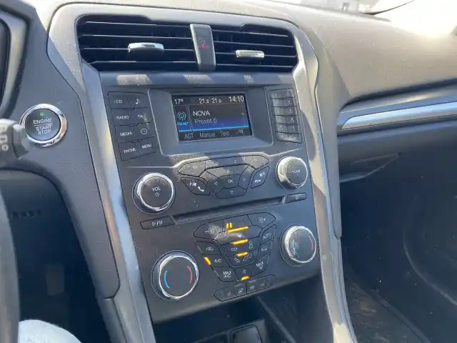 Harmaa Farmari, Ford Mondeo – TZR-713