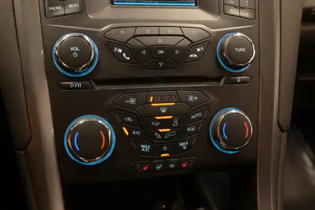 Harmaa Farmari, Ford Mondeo – TZR-713