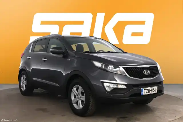 Harmaa Maastoauto, Kia Sportage – TZR-851