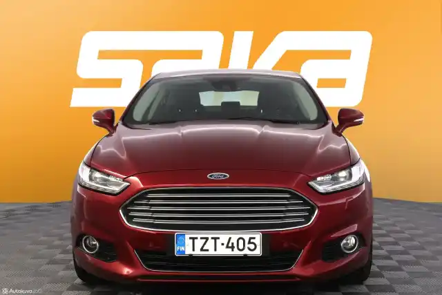 Punainen Viistoperä, Ford Mondeo – TZT-405