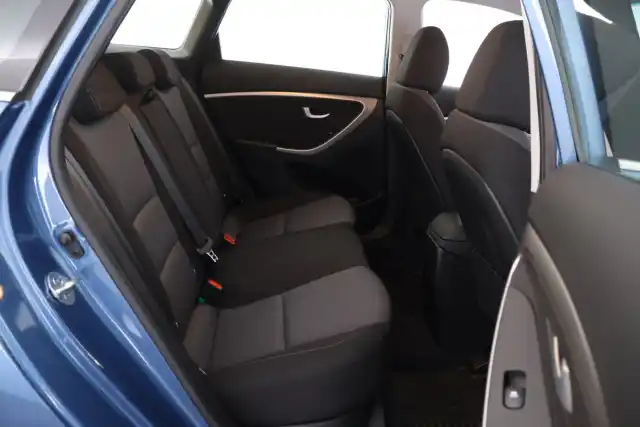 Sininen Farmari, Hyundai I30 – TZU-556