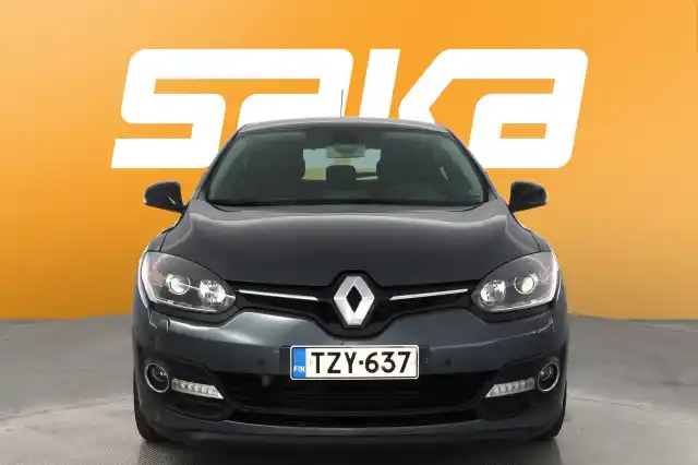 Harmaa Viistoperä, Renault Megane – TZY-637