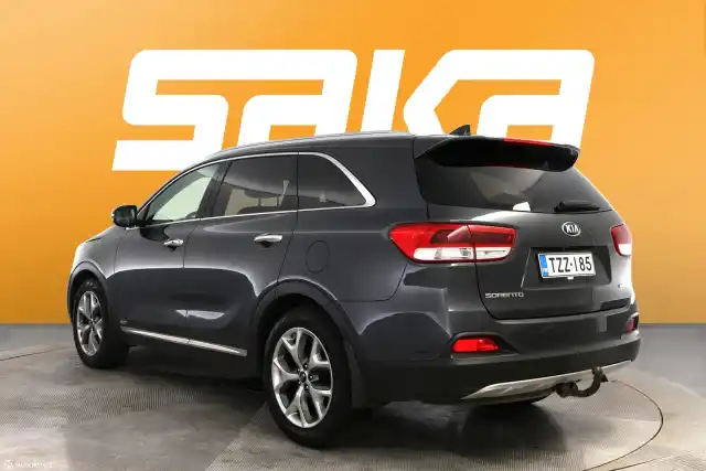 Harmaa Maastoauto, Kia Sorento – TZZ-185