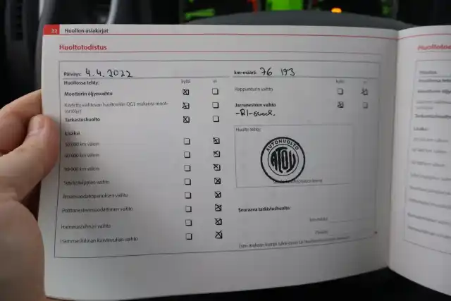 Harmaa Viistoperä, Skoda Fabia – UEF-878