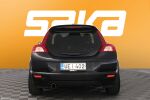 Musta Viistoperä, Volvo C30 – UEI-402, kuva 7