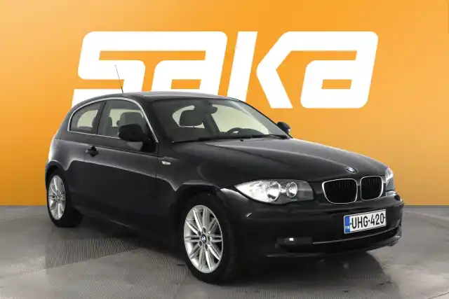 Musta Viistoperä, BMW 116 – UHG-420