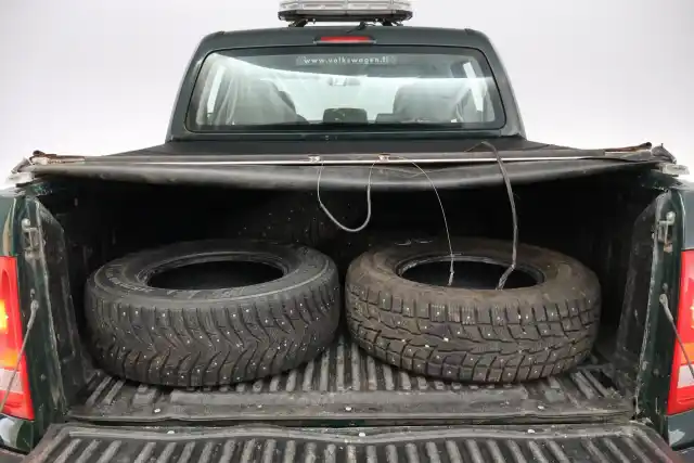 Vihreä Avolava, Volkswagen Amarok – UHI-846