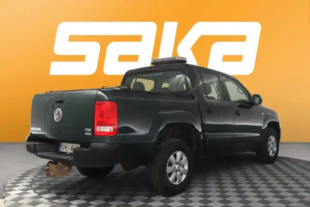 Vihreä Avolava, Volkswagen Amarok – UHI-846