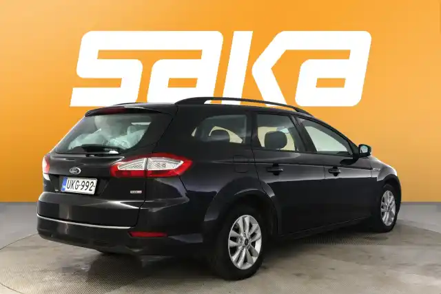 Musta Farmari, Ford Mondeo – UKG-992