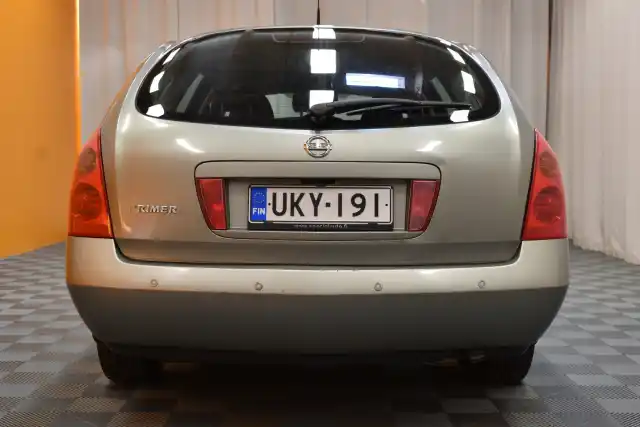 Harmaa Farmari, Nissan Primera – UKY-191