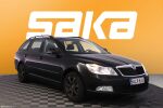 Musta Farmari, Skoda Octavia – ULF-611, kuva 1