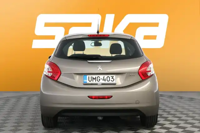 Harmaa Viistoperä, Peugeot 208 – UMG-403