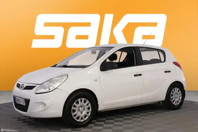Valkoinen Viistoperä, Hyundai i20 – UMG-717