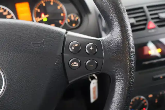 Punainen Farmari, Mercedes-Benz A – UNY-539