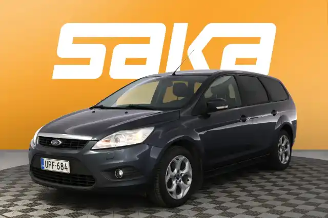 Harmaa Farmari, Ford Focus – UPF-684