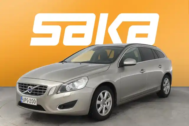 Ruskea (beige) Farmari, Volvo V60 – UPG-200