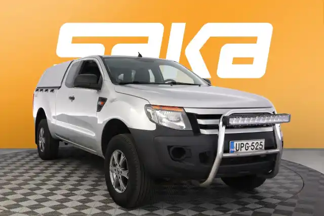 Valkoinen Avolava, Ford Ranger – UPG-525