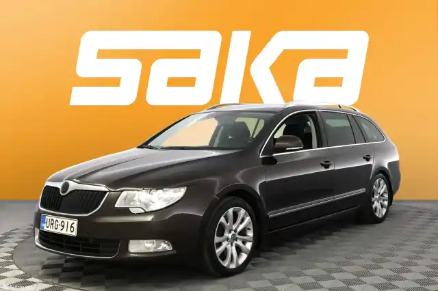 Ruskea Farmari, Skoda Superb – URG-916