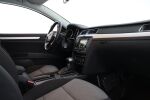 Ruskea Farmari, Skoda Superb – URG-916, kuva 11