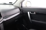 Valkoinen Maastoauto, Chevrolet Captiva – URZ-944, kuva 24