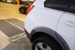 Valkoinen Maastoauto, Chevrolet Captiva – URZ-944, kuva 36