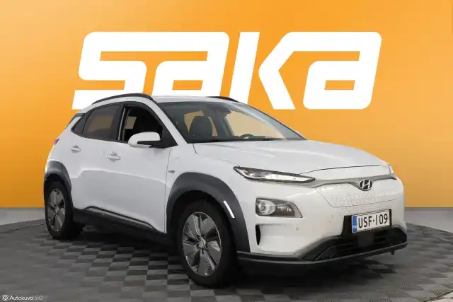 Valkoinen Maastoauto, Hyundai KONA – USF-109