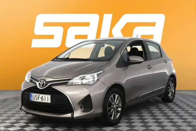 Ruskea (beige) Viistoperä, Toyota Yaris – USF-611