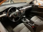 Vihreä Farmari, Skoda Superb – USG-751, kuva 5