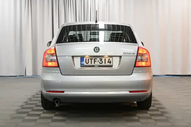 Hopea Viistoperä, Skoda Octavia – UTF-314