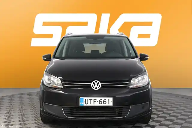 Musta Tila-auto, Volkswagen Touran – UTF-661