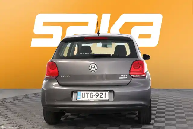 Harmaa Viistoperä, Volkswagen Polo – UTG-921