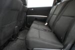 Punainen Farmari, Toyota Corolla Verso – UTY-623, kuva 7