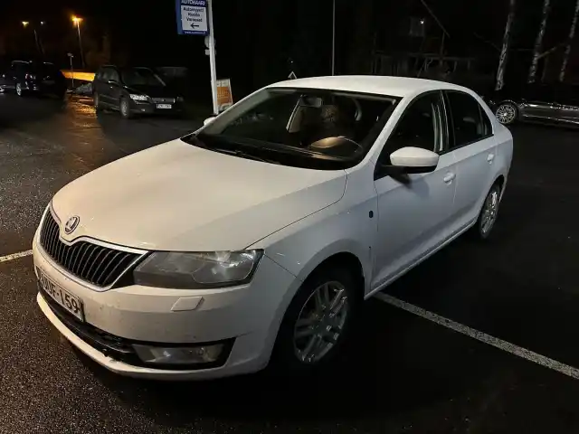 Valkoinen Monikäyttö, Skoda Rapid – UUF-159