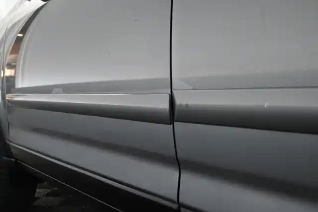 Harmaa Tila-auto, Honda CR-V – UUY-587