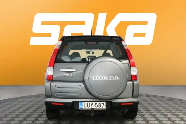 Harmaa Tila-auto, Honda CR-V – UUY-587