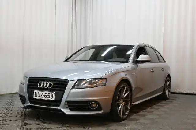 Harmaa Farmari, Audi A4 – UUZ-658