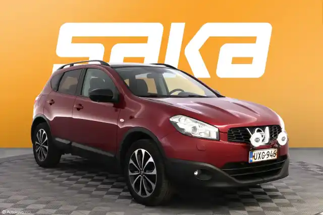 Punainen Maastoauto, Nissan Qashqai – UXG-946