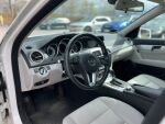 Valkoinen Farmari, Mercedes-Benz C – UXZ-249, kuva 7