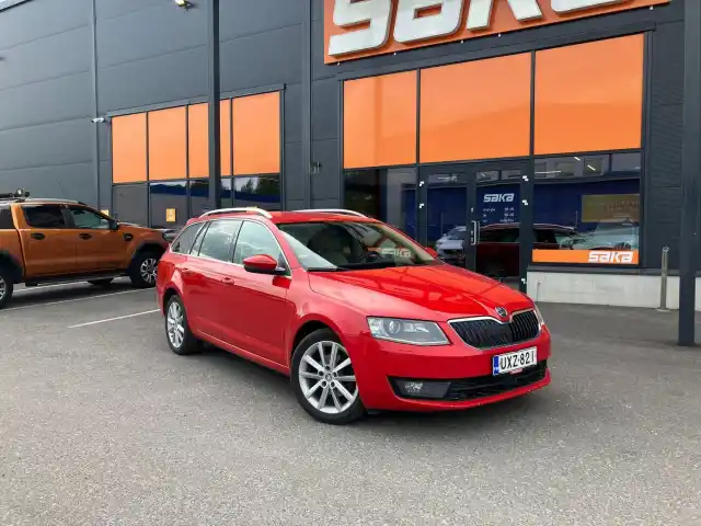 Punainen Farmari, Skoda Octavia – UXZ-821