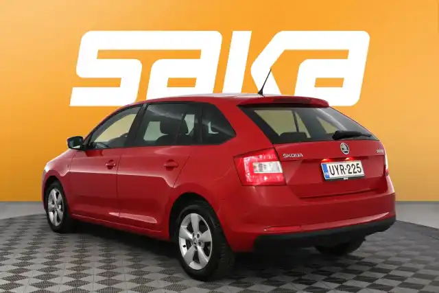 Punainen Viistoperä, Skoda Rapid – UYR-225