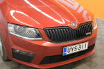 Punainen Viistoperä, Skoda Octavia – UYS-311, kuva 10