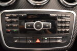 Valkoinen Viistoperä, Mercedes-Benz A – UYT-864, kuva 14