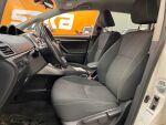 Valkoinen Tila-auto, Toyota Verso – UYV-491, kuva 4