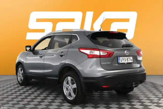 Harmaa Maastoauto, Nissan Qashqai – UYX-874