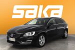 Musta Farmari, Volvo V60 – UYY-323, kuva 4